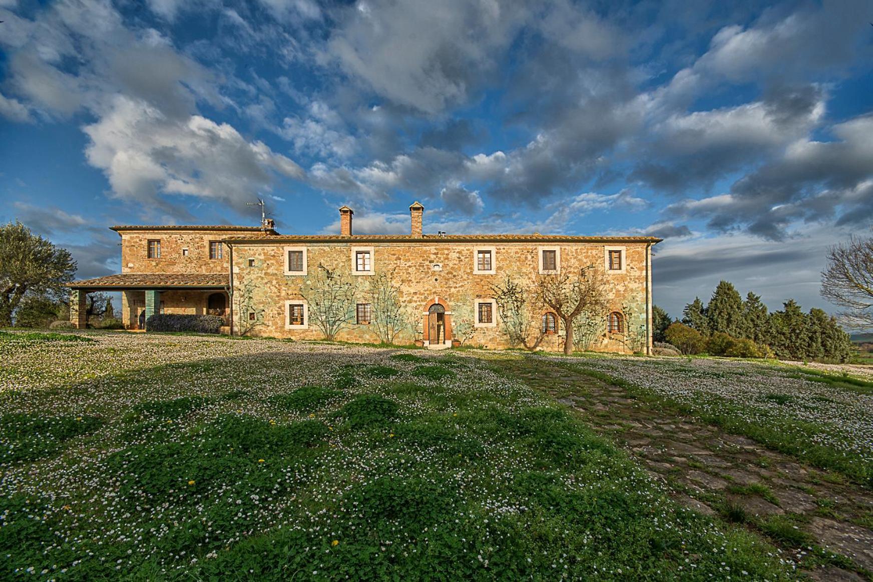 Agriturismo Le Sorbelle D'Orcia Con Piscina ピエンツァ エクステリア 写真
