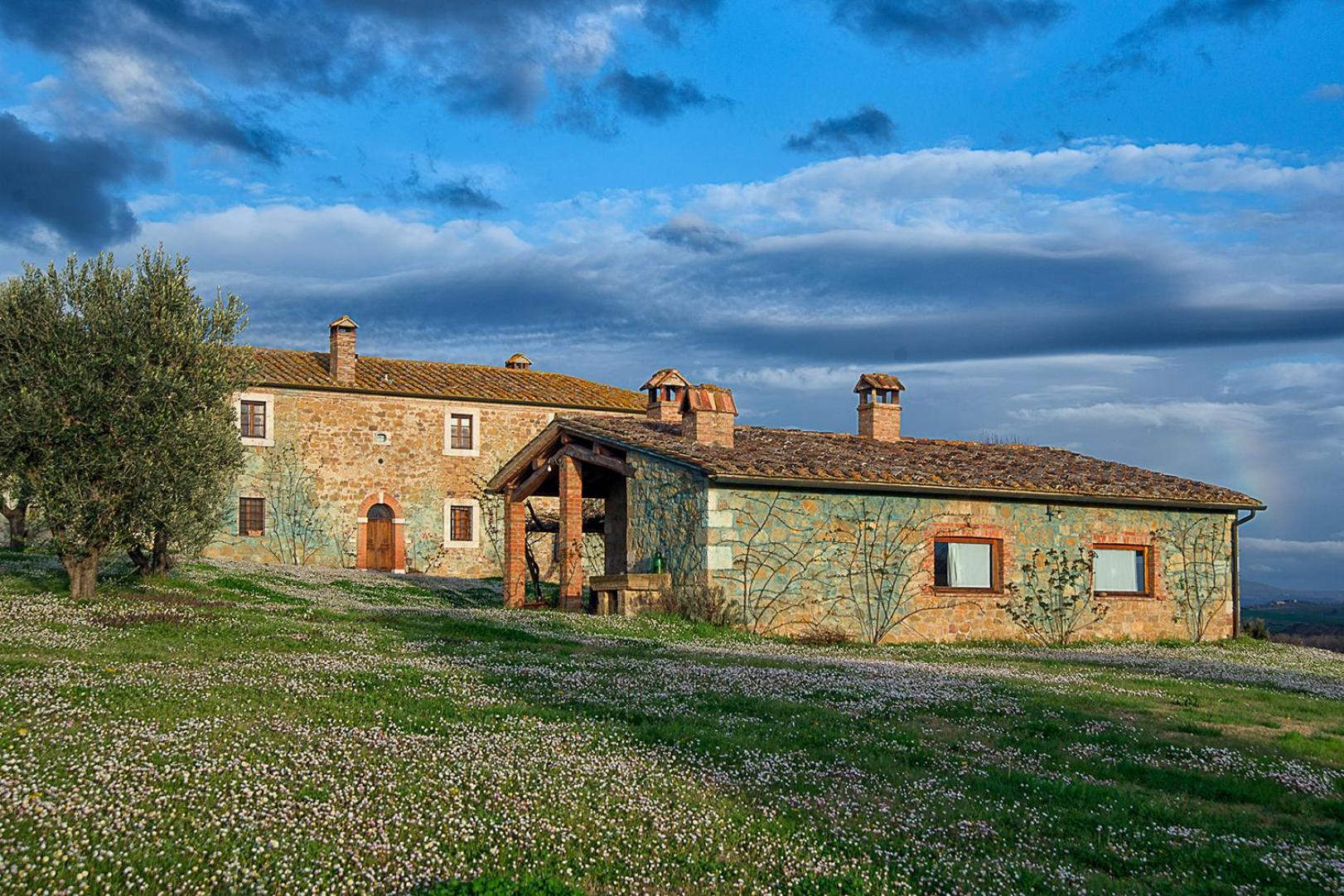 Agriturismo Le Sorbelle D'Orcia Con Piscina ピエンツァ エクステリア 写真