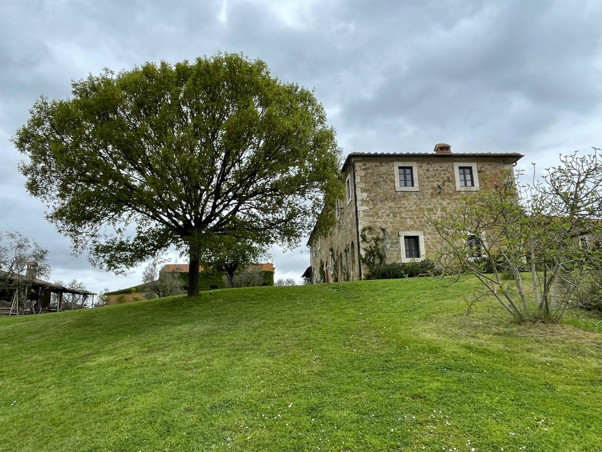 Agriturismo Le Sorbelle D'Orcia Con Piscina ピエンツァ エクステリア 写真