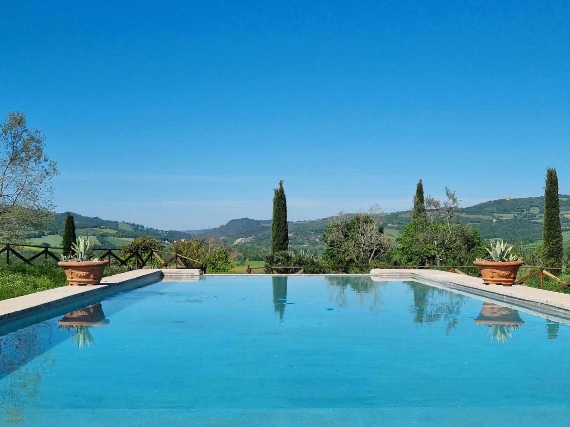 Agriturismo Le Sorbelle D'Orcia Con Piscina ピエンツァ エクステリア 写真
